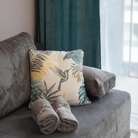 Ministudios Ursus By Vaya Varsavia