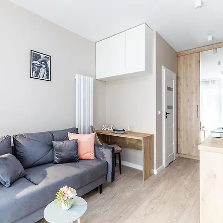 Ministudios Ursus By Vaya * Warschau