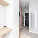 Ministudios Ursus By Vaya * Varsovia
