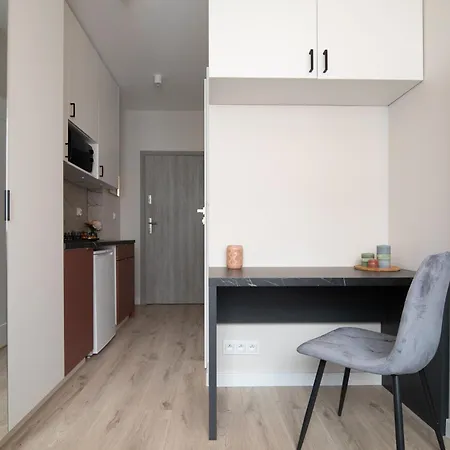 Ministudios Ursus By Vaya * Varšava